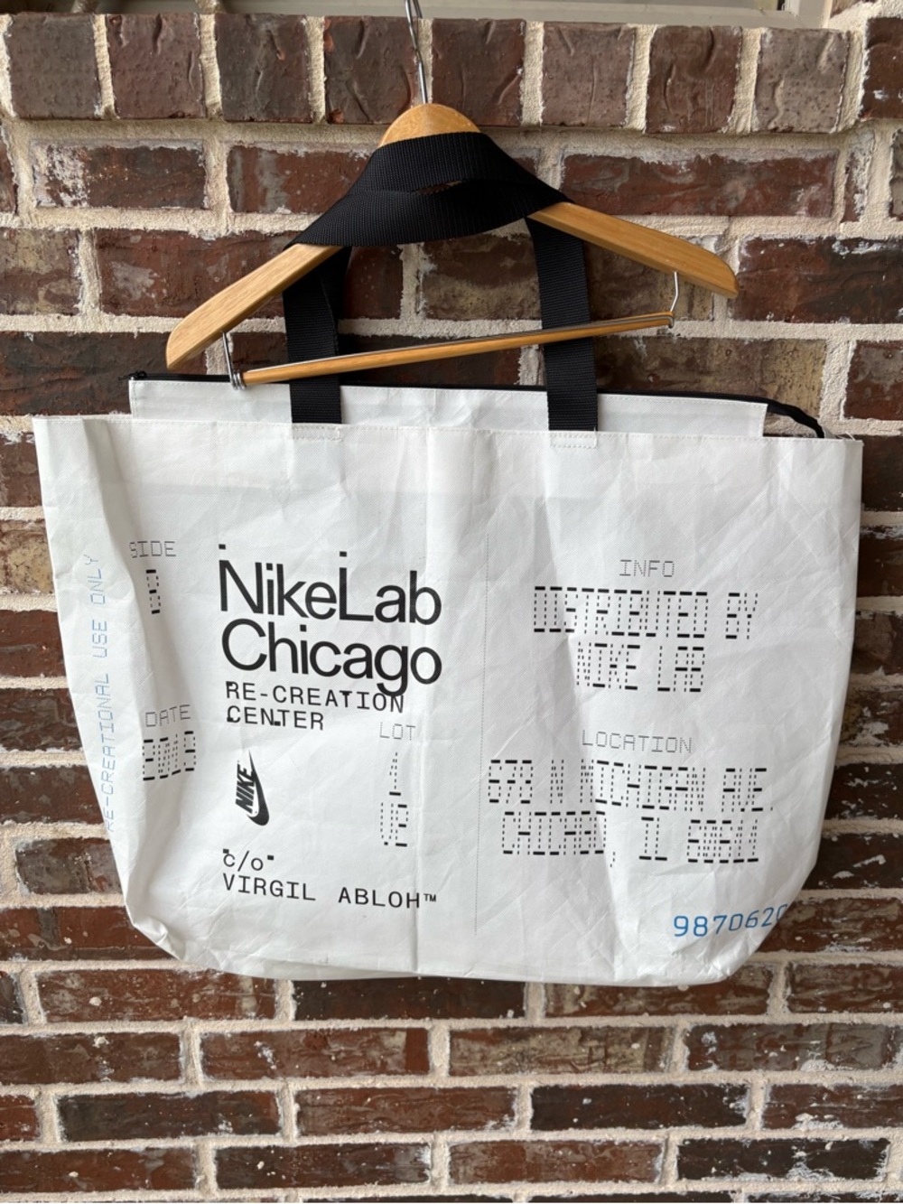 OFF-WHITE Nike Lab Chicago Virgil Abloh Limited Time Bag - Picture 2 of 13